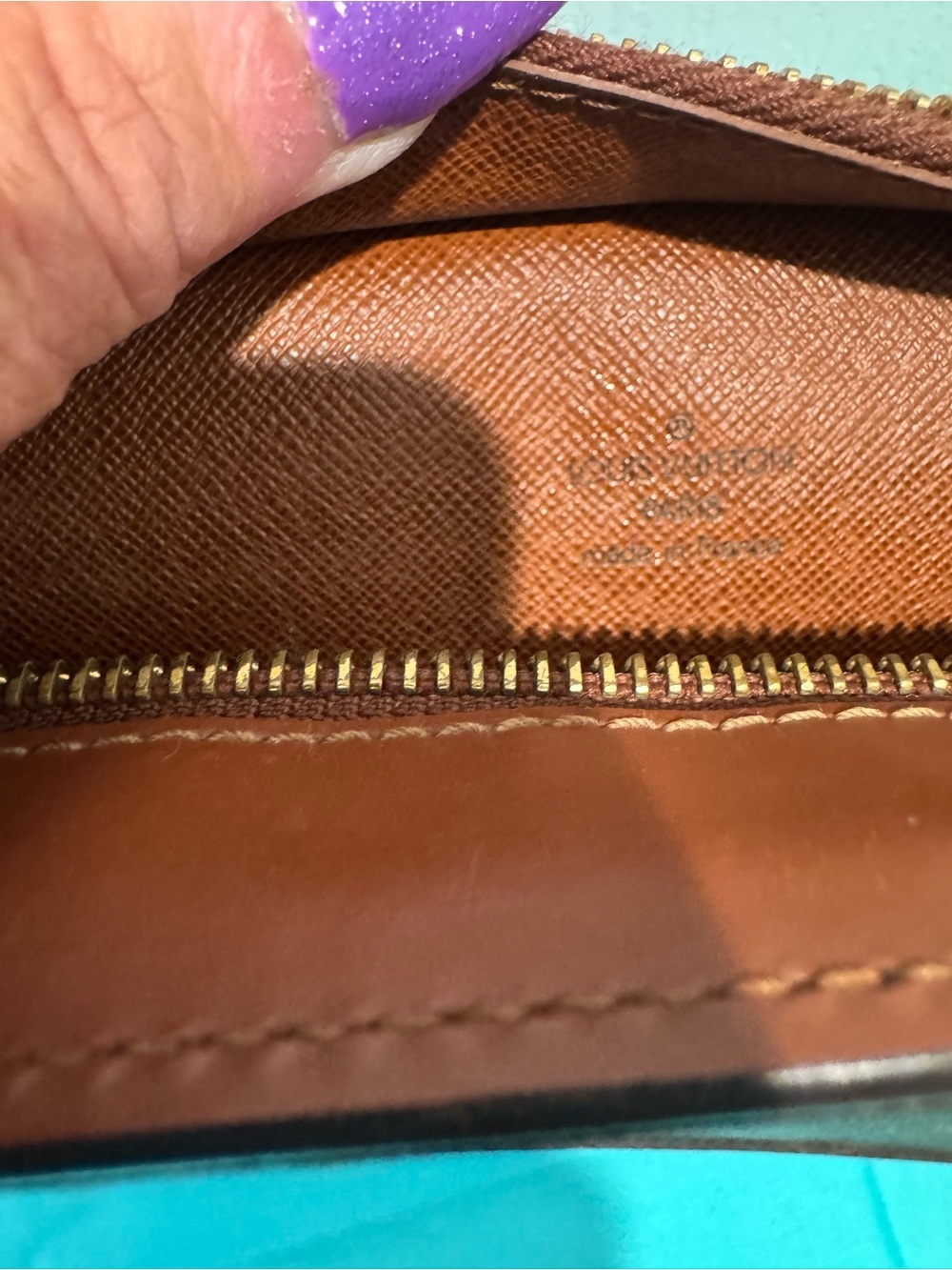 Louis Vuitton Monogram Pochette Homme - Picture 13 of 14